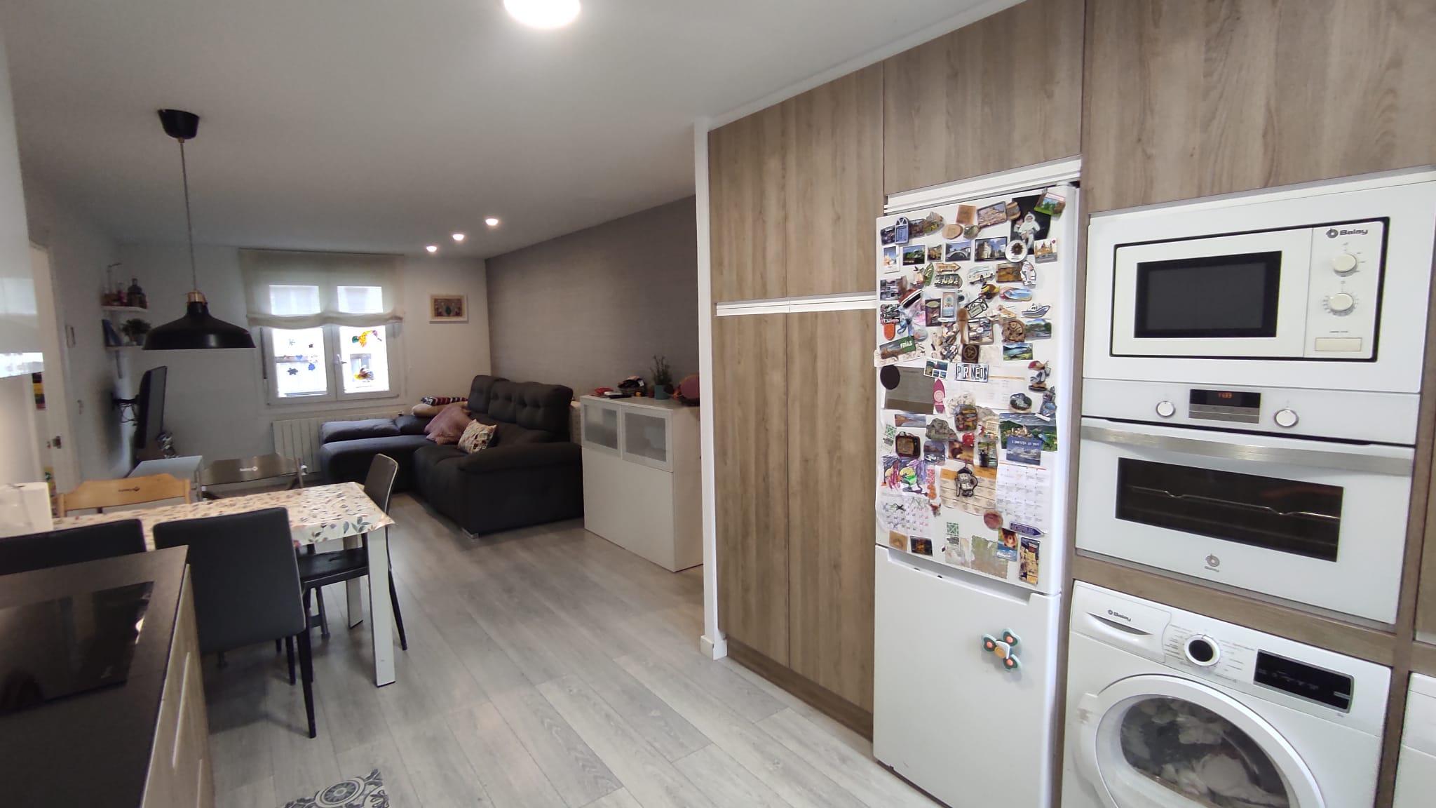 Imagen 8 Piso en venta en Eibar / Zona Ipurua, muy cerca del centro.