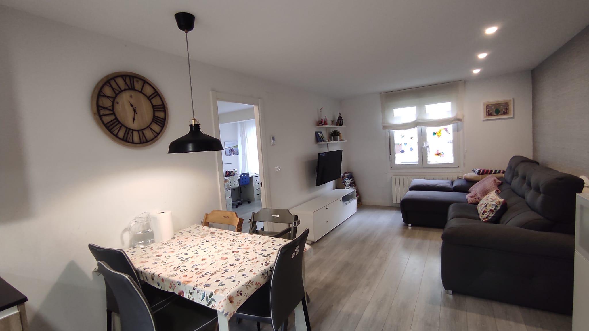 Imagen 14 Piso en venta en Eibar / Zona Ipurua, muy cerca del centro.