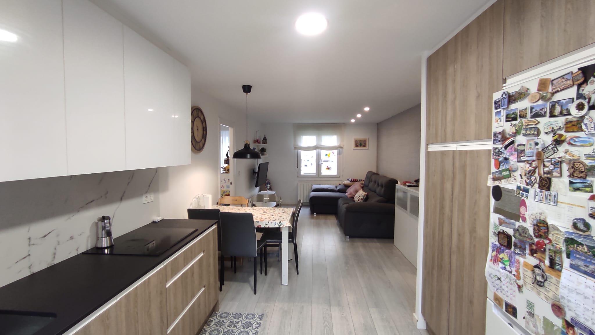 Imagen 11 Piso en venta en Eibar / Zona Ipurua, muy cerca del centro.