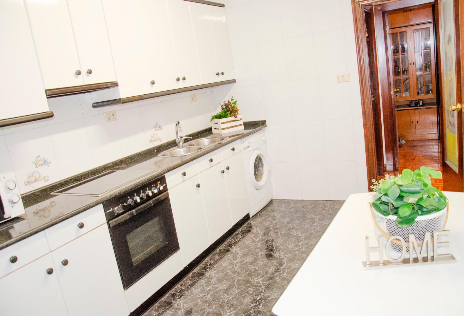 Imagen 1 Piso en alquiler en Eibar / Zona llana y accesible cerca del centro de Eibar