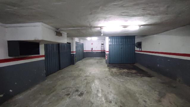 Imagen 5 Inmueble 300484 - Parking Coche en venta en Ermua / Zona llana y accesible cerca del centro