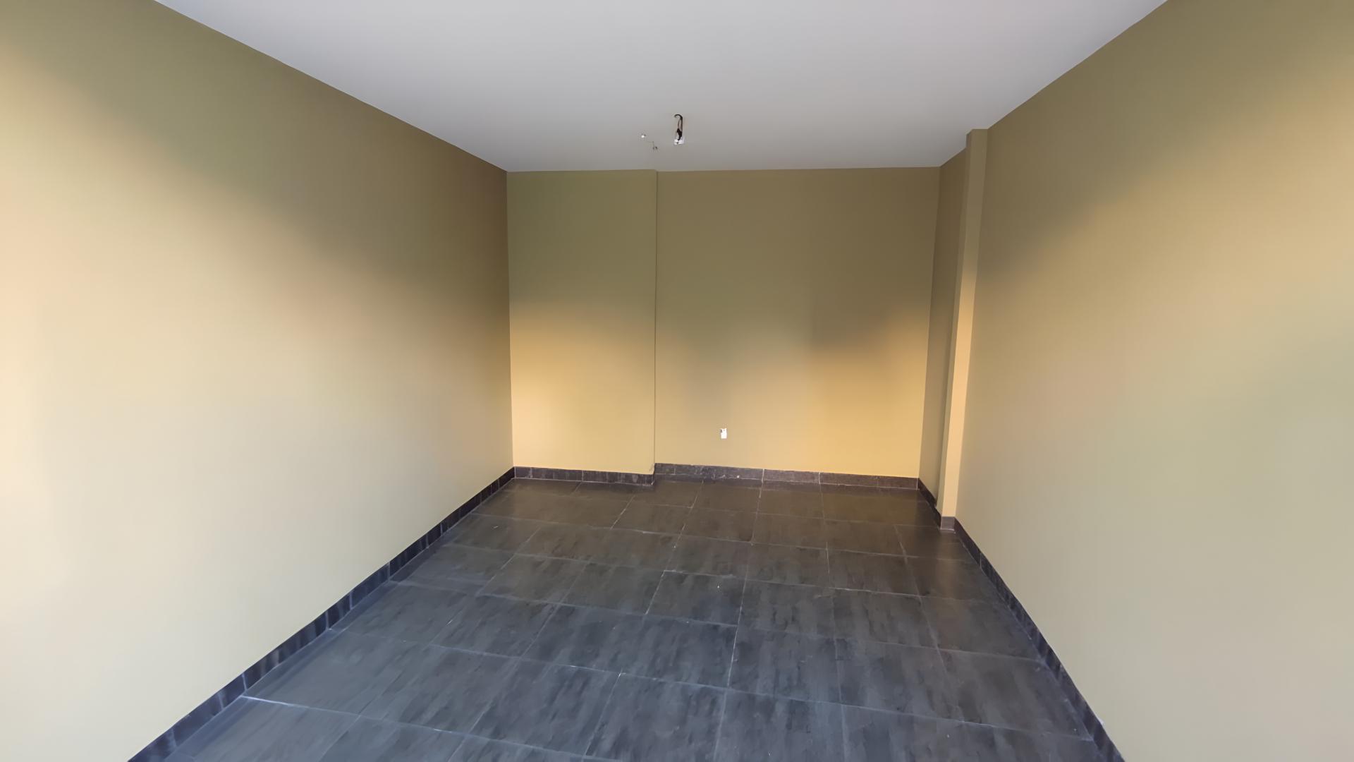 Imagen 3 Local Comercial en alquiler en Eibar / Zona accesible cerca del centro de Eibar.