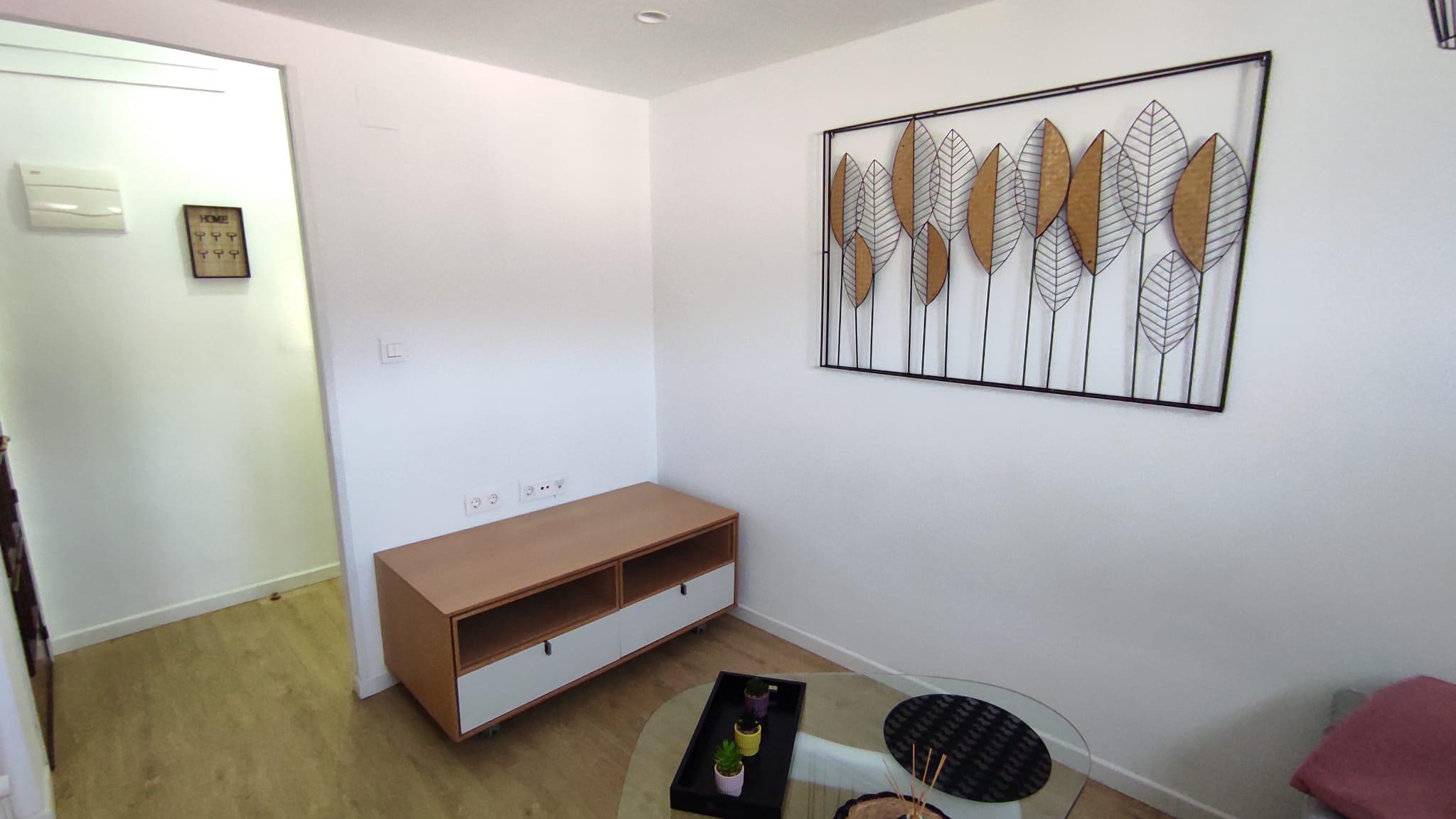 Imagen 14 Piso en alquiler en Eibar / Zona accesible a pocos minutos del centro.