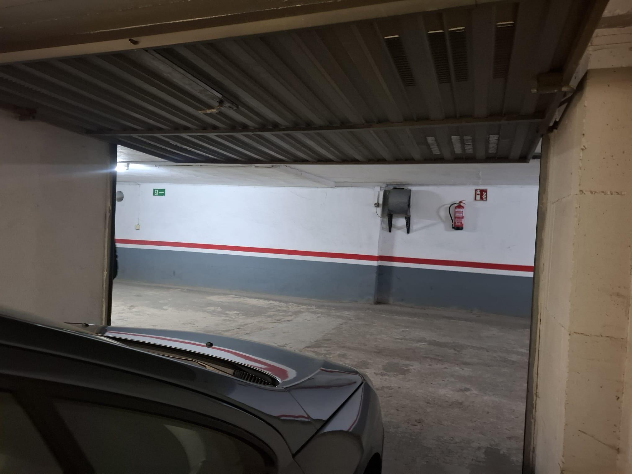 Imagen 5 Parking Coche en venta en Ermua / Zubiaurre zona llana