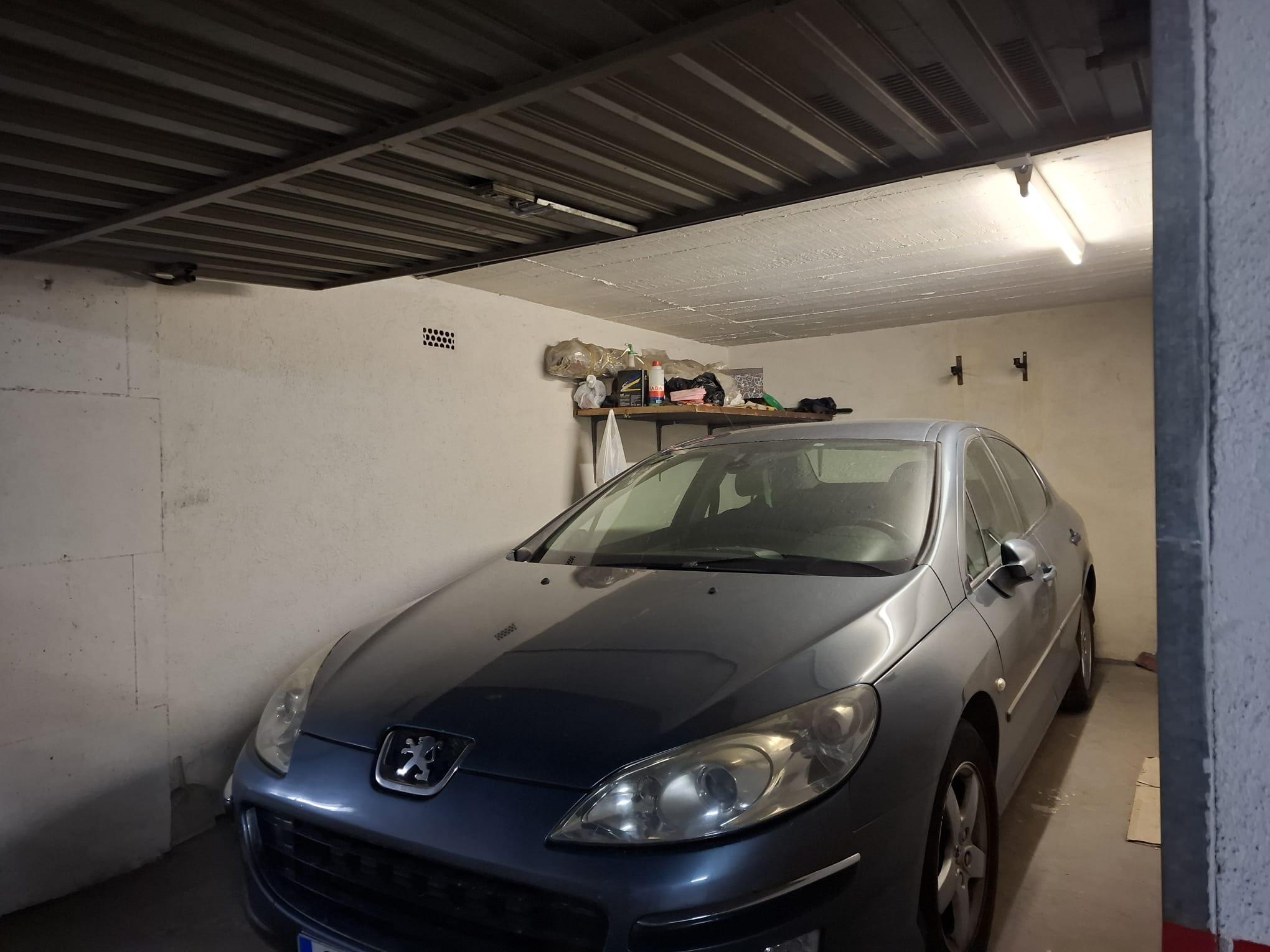 Imagen 7 Parking Coche en venta en Ermua / Zubiaurre zona llana