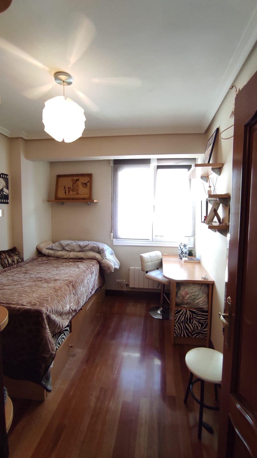 Imagen 21 Piso en venta en Ermua / Zona  San  Roke