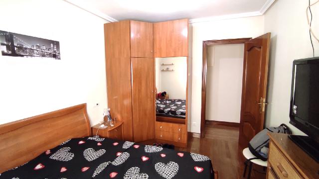 Imagen 5 Inmueble 302106 - Piso en venta en Ermua / Zona  San  Roke