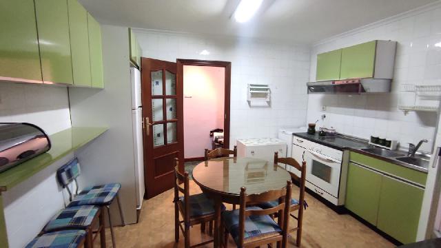 Imagen 2 Inmueble 302865 - Piso en venta en Ermua / Zona San Ignacio