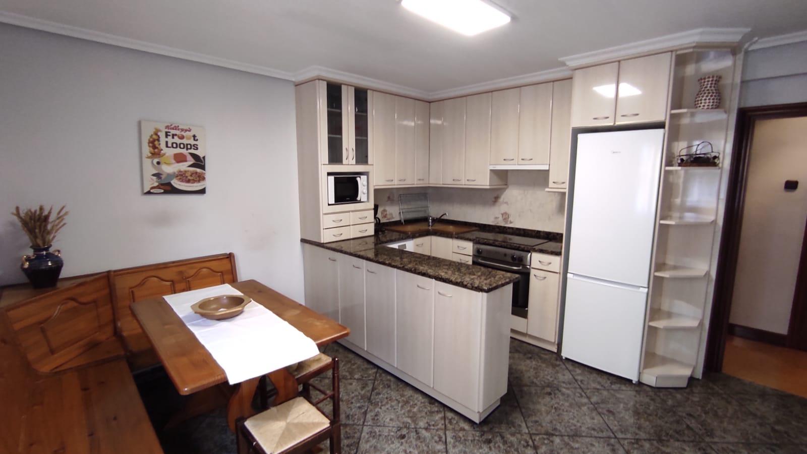 Imagen 18 Piso en venta en Ermua / Zona  Zubiaurre