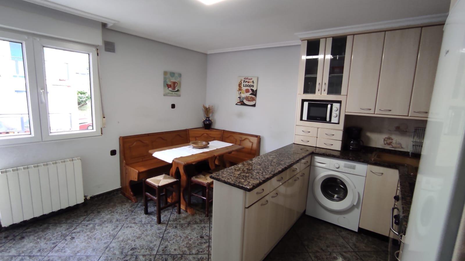 Imagen 21 Piso en venta en Ermua / Zona  Zubiaurre