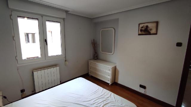 Imagen 23 Inmueble 302996 - Piso en venta en Ermua / Zona  Zubiaurre