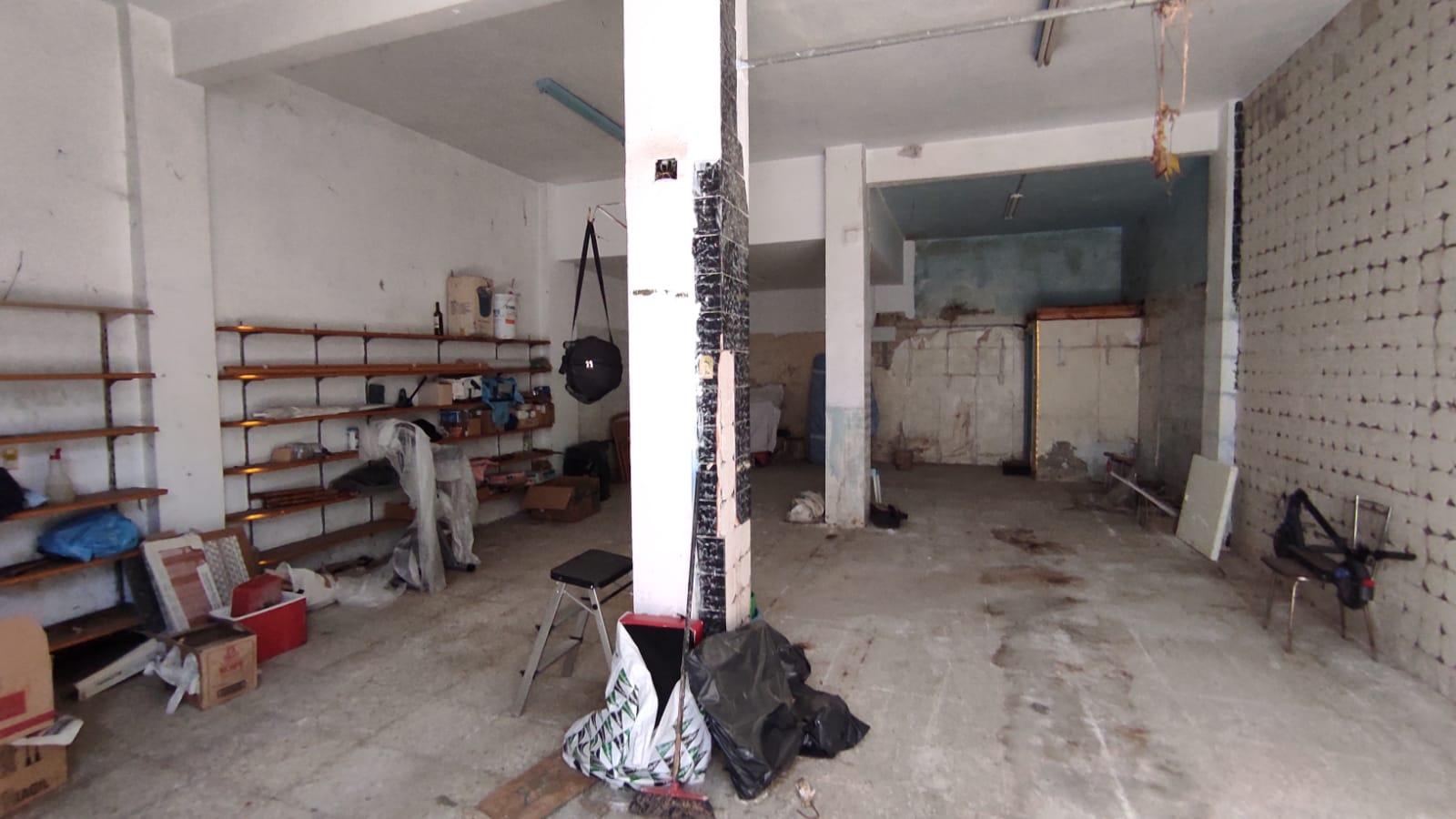 Imagen 3 Local Comercial en venta en Ermua / Barrio  Ongarai