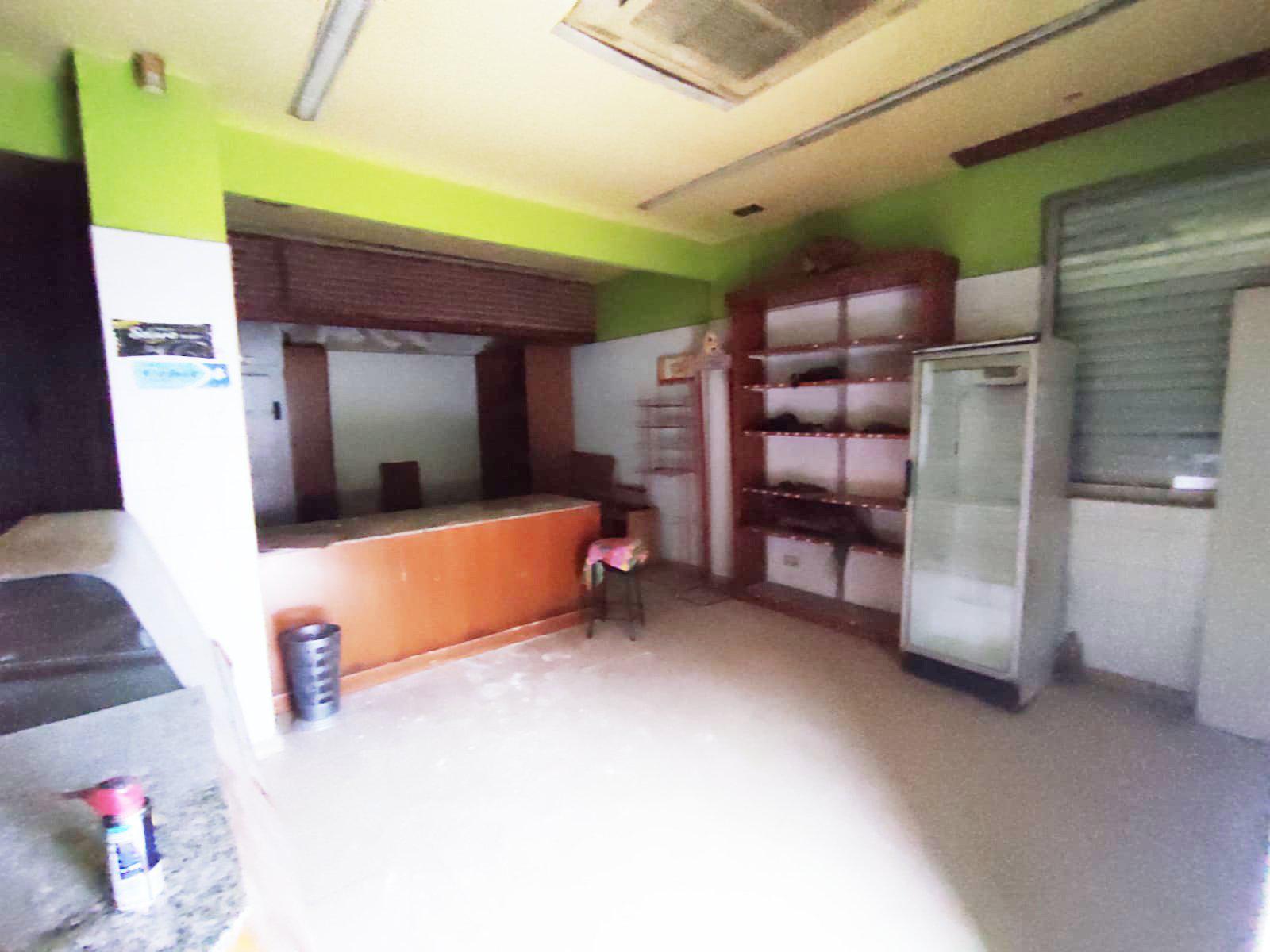 Imagen 3 Local Comercial en alquiler en Eibar / En el barrio de Amaña, zona llana y accesible