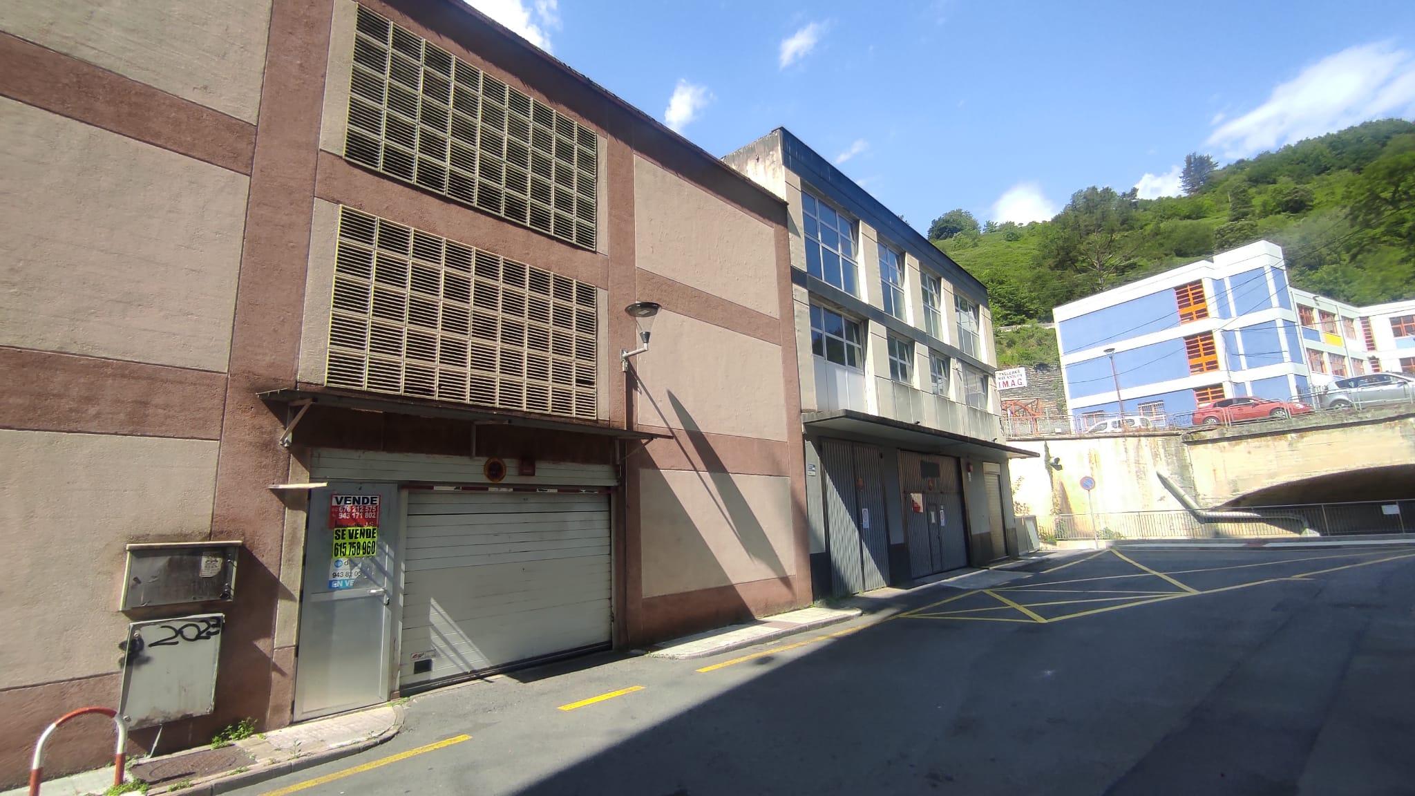Imagen 2 Parking Coche en venta en Ermua / Junto al parque de la autopista