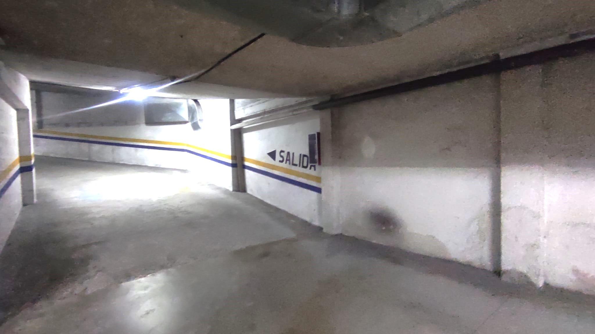 Imagen 11 Parking Coche en venta en Ermua / Junto al parque de la autopista