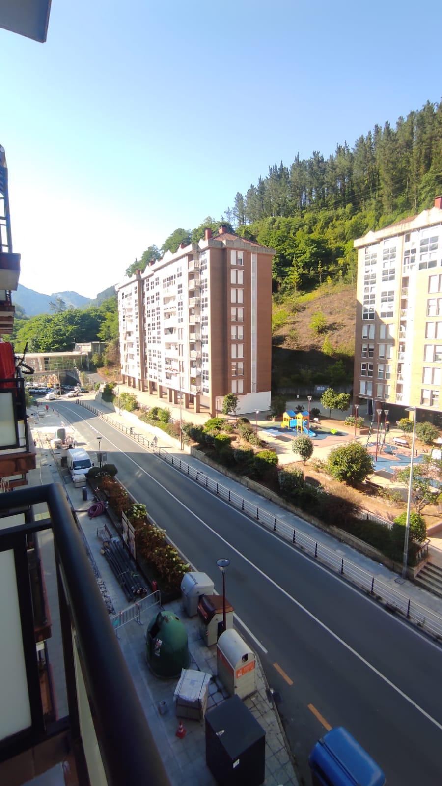 Imagen 22 Piso en venta en Ermua / Calle san ignacio