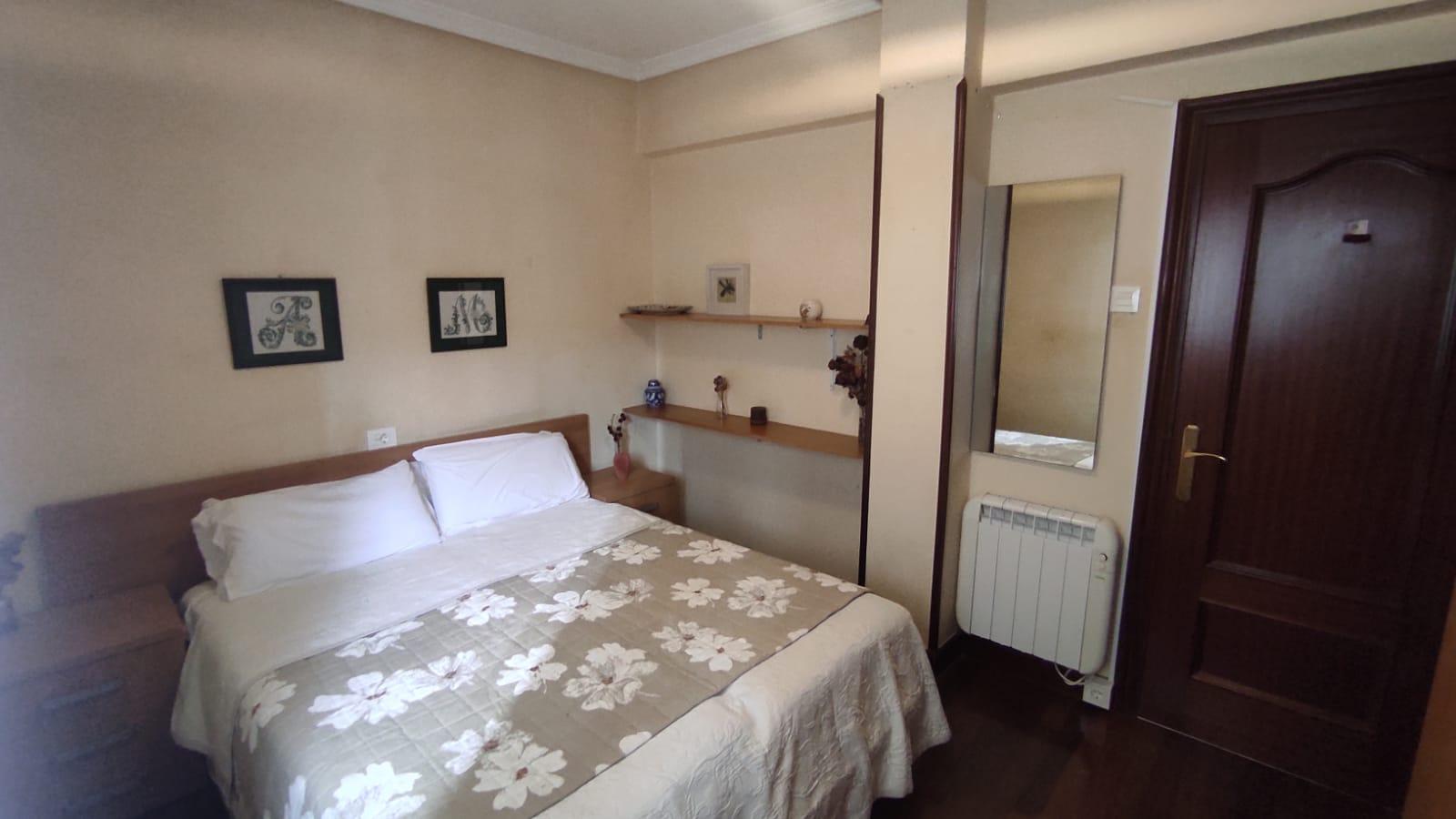 Imagen 1 Piso en venta en Eibar / Calle Legarre-Gain