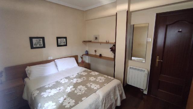 Imagen 1 Inmueble 304736 - Piso en venta en Eibar / Calle Legarre-Gain