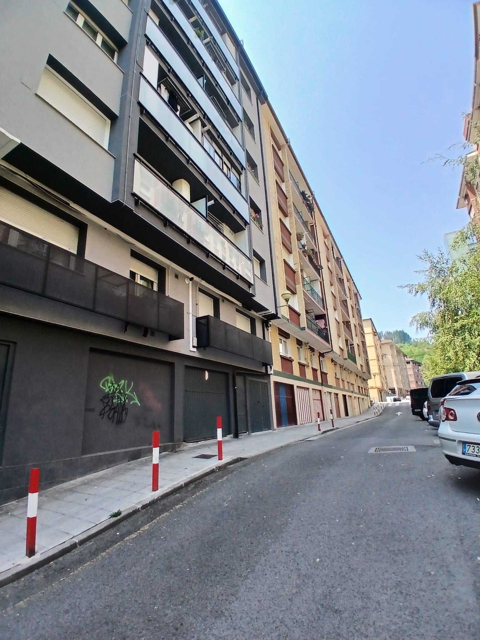 Imagen 3 Piso en venta en Ermua / Calle san pelayo