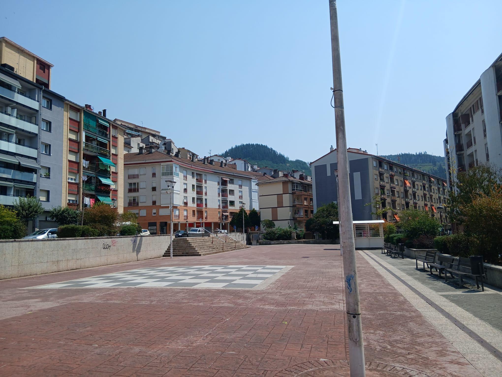 Imagen 16 Piso en venta en Ermua / Calle san pelayo
