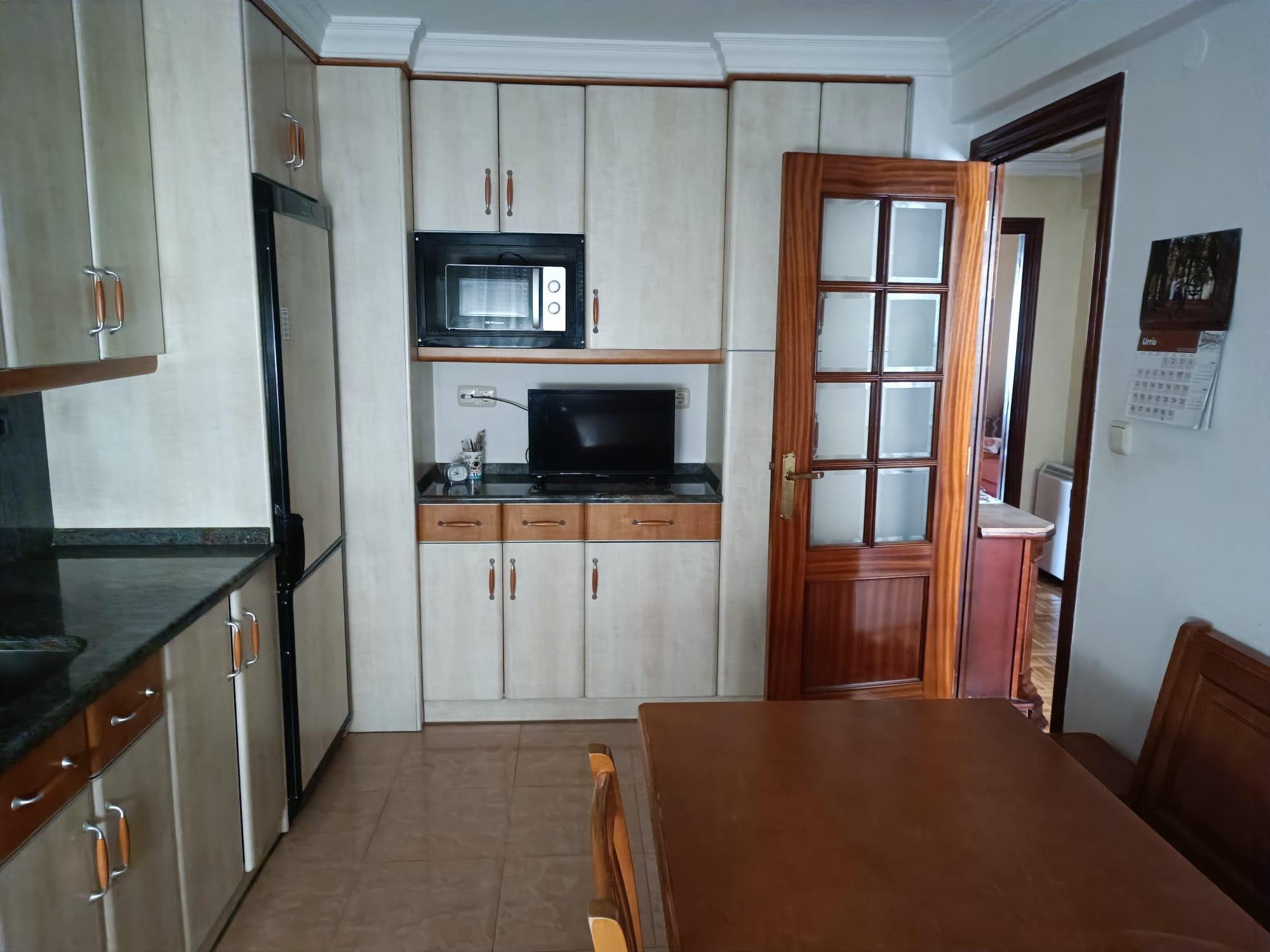 Imagen 8 Piso en venta en Eibar / Legarre-gain kalea 5