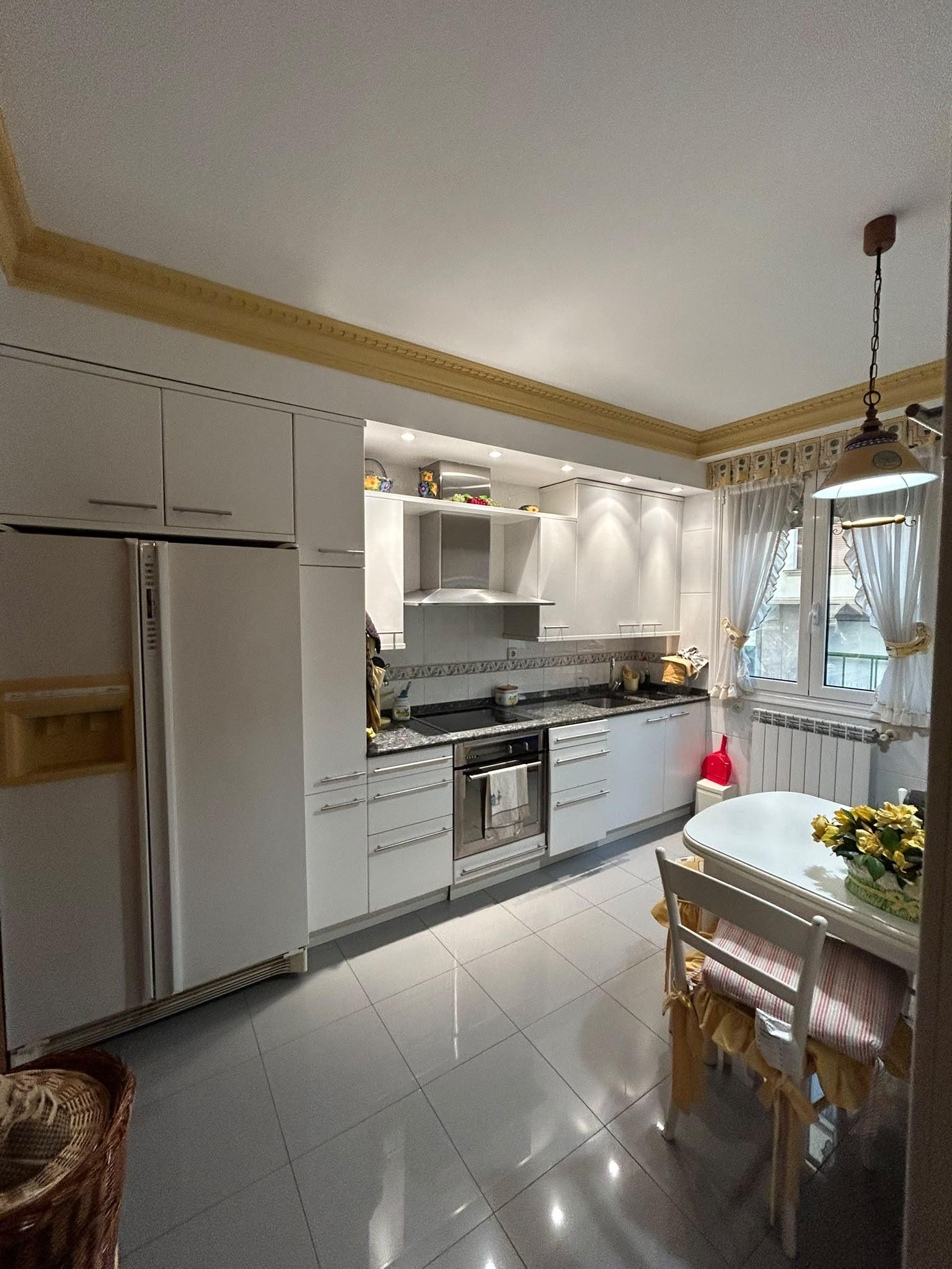 Imagen 10 Piso en venta en Eibar / Calle Toribio Etxeberria