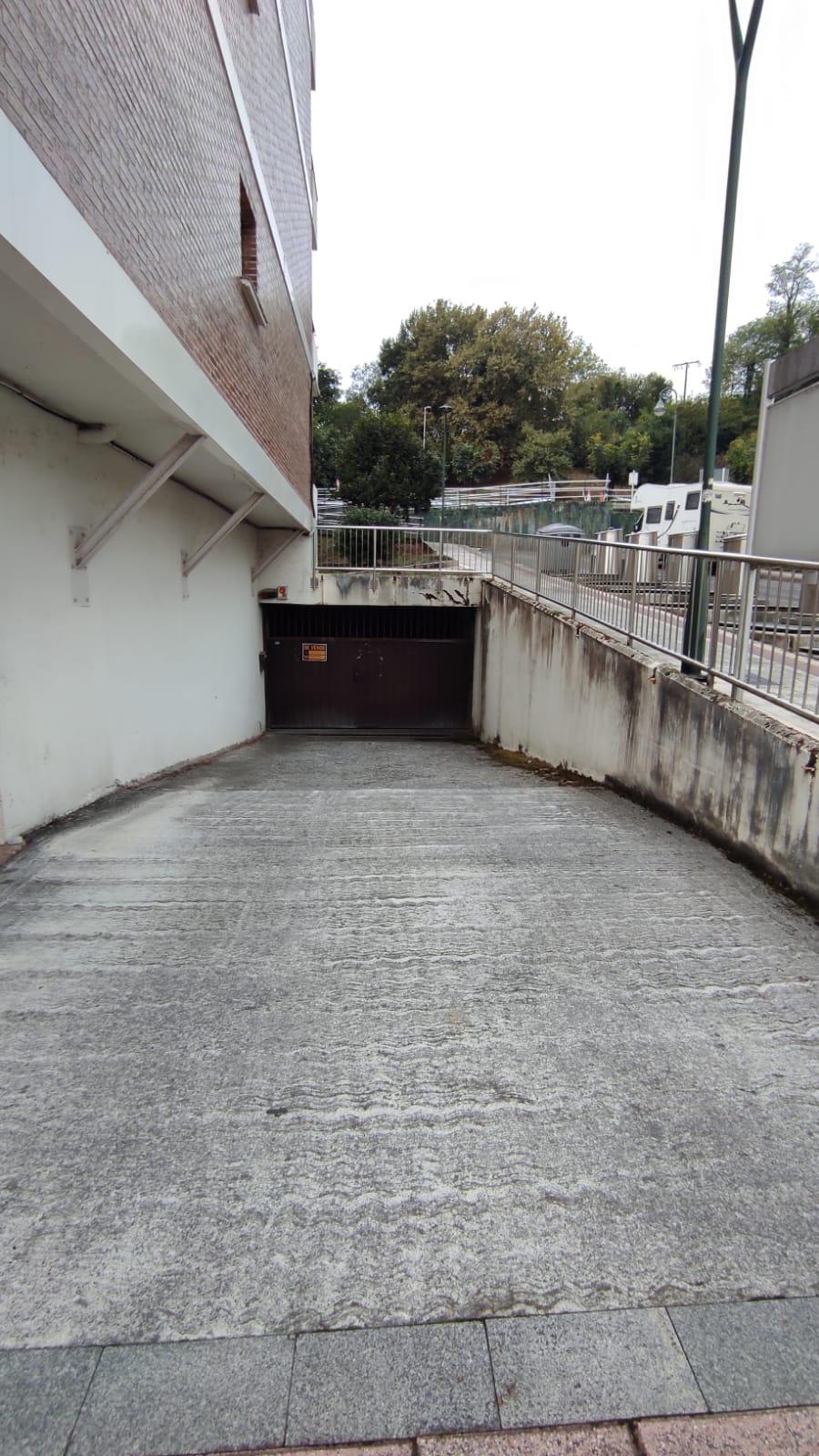 Imagen 6 Parking Coche en venta en Berriz / Calle bidegain Berriz