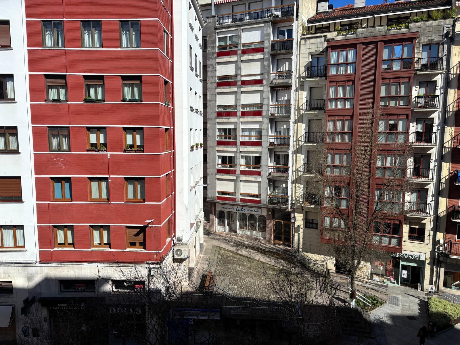 Imagen 14 Piso en venta en Eibar / Julian Etxeberria kalea