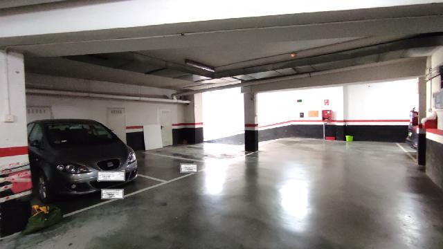 Imagen 1 Inmueble 307031 - Parking Coche en alquiler en Eibar / Zona muy centrica