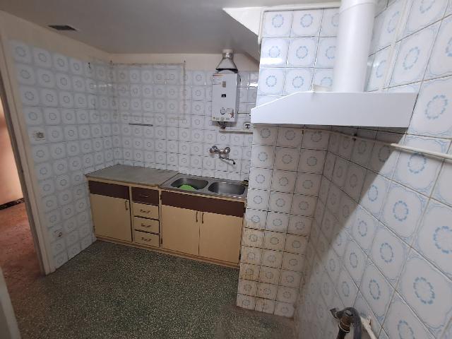 Imagen 6 Inmueble 228625 - Piso en venta en Lleida / Junto a Bisbe Ruano