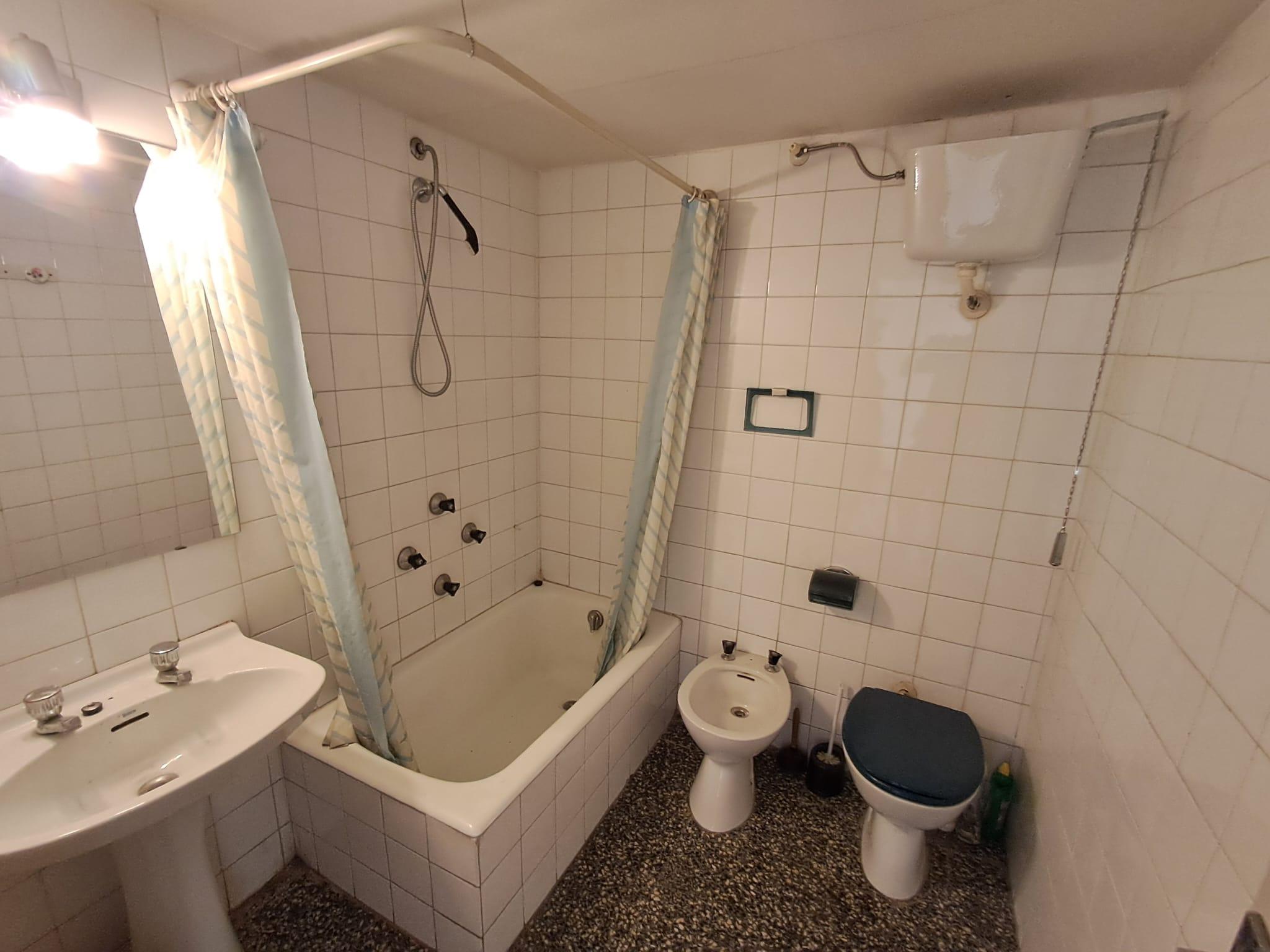 Imagen 10 Piso en venta en Lleida / Junto a Bisbe Ruano