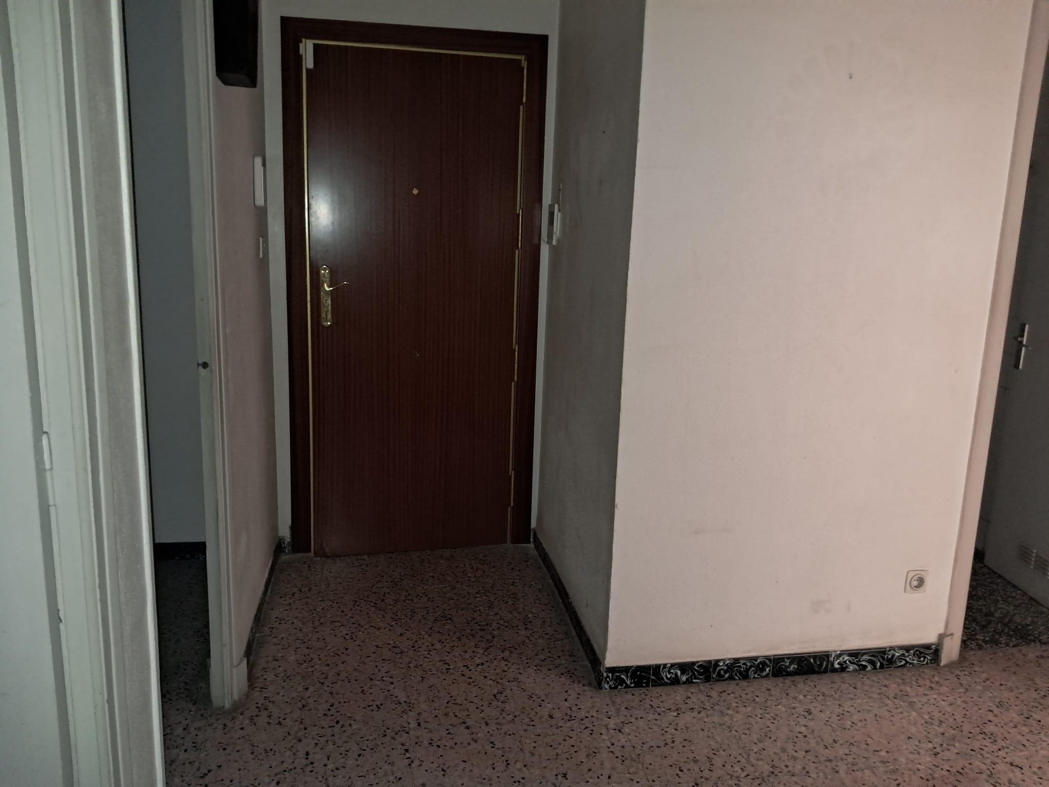 Imagen 11 Piso en venta en Lleida / Junto a Bisbe Ruano
