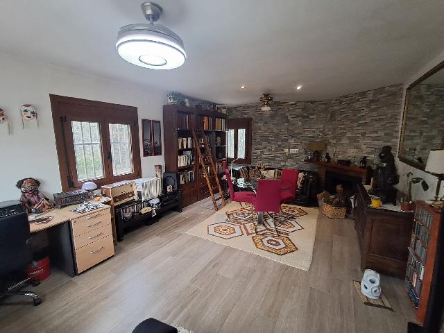 Imagen 6 Inmueble 269766 - Casa en venta en Lleida / Casa con parcela de 7.000 m2