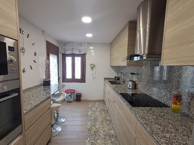 Imagen 8 Inmueble 269766 - Casa en venta en Lleida / Casa con parcela de 7.000 m2