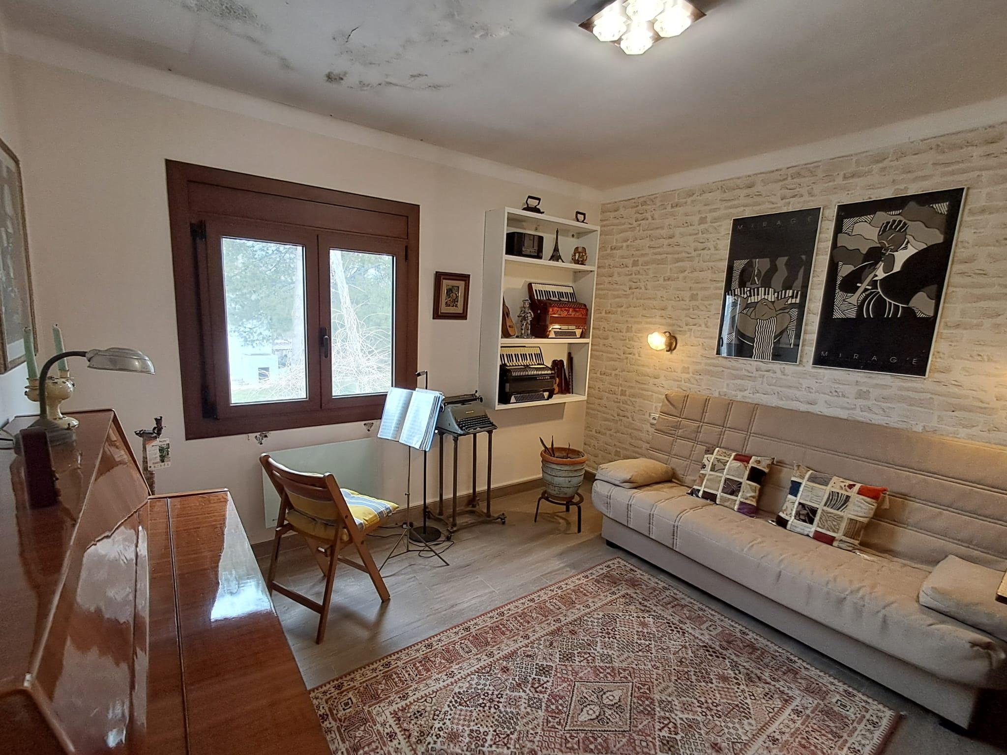 Imagen 11 Casa en venta en Lleida / Casa con parcela de 7.000 m2