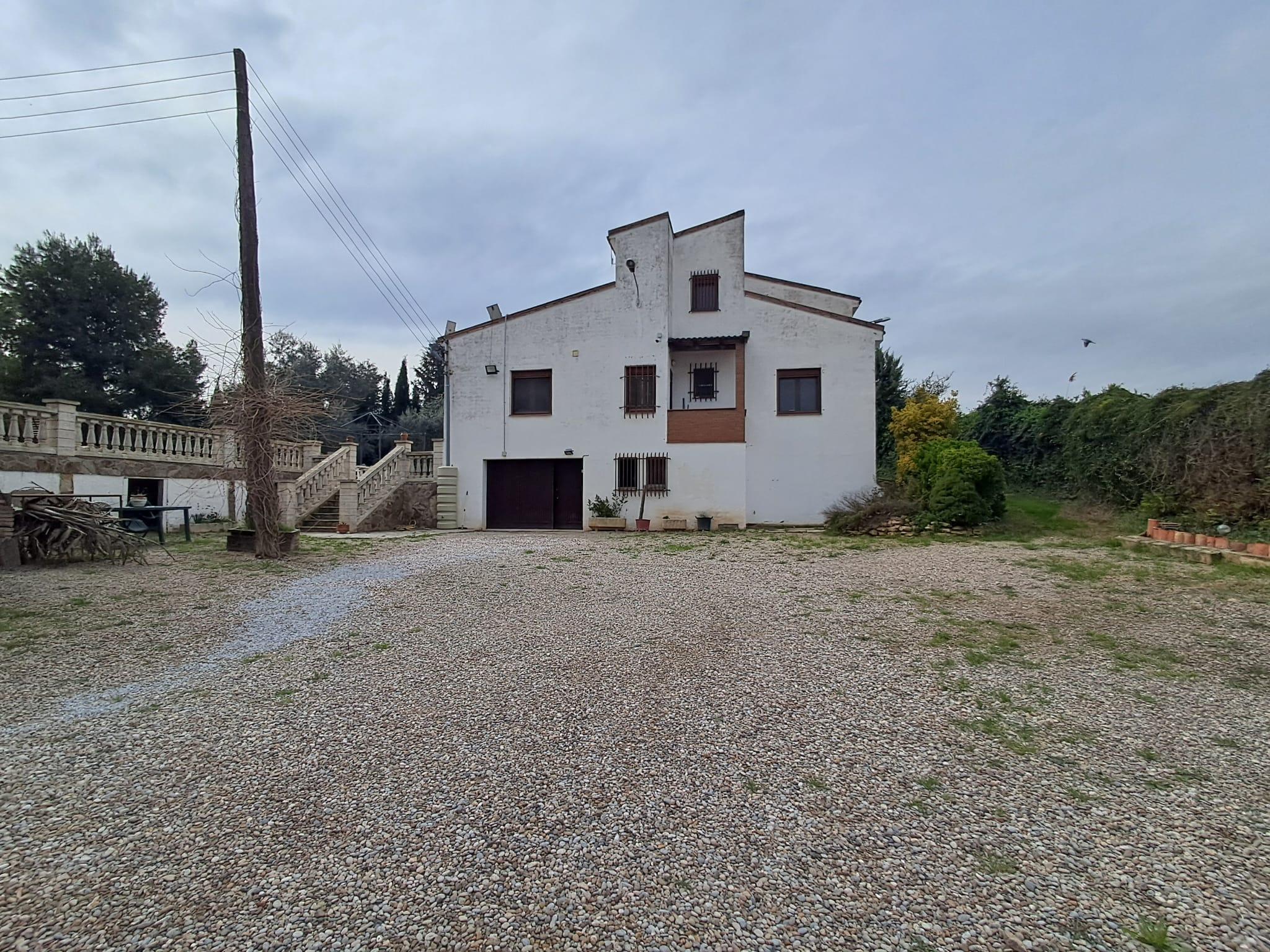 Imagen 26 Casa en venta en Lleida / Casa con parcela de 7.000 m2