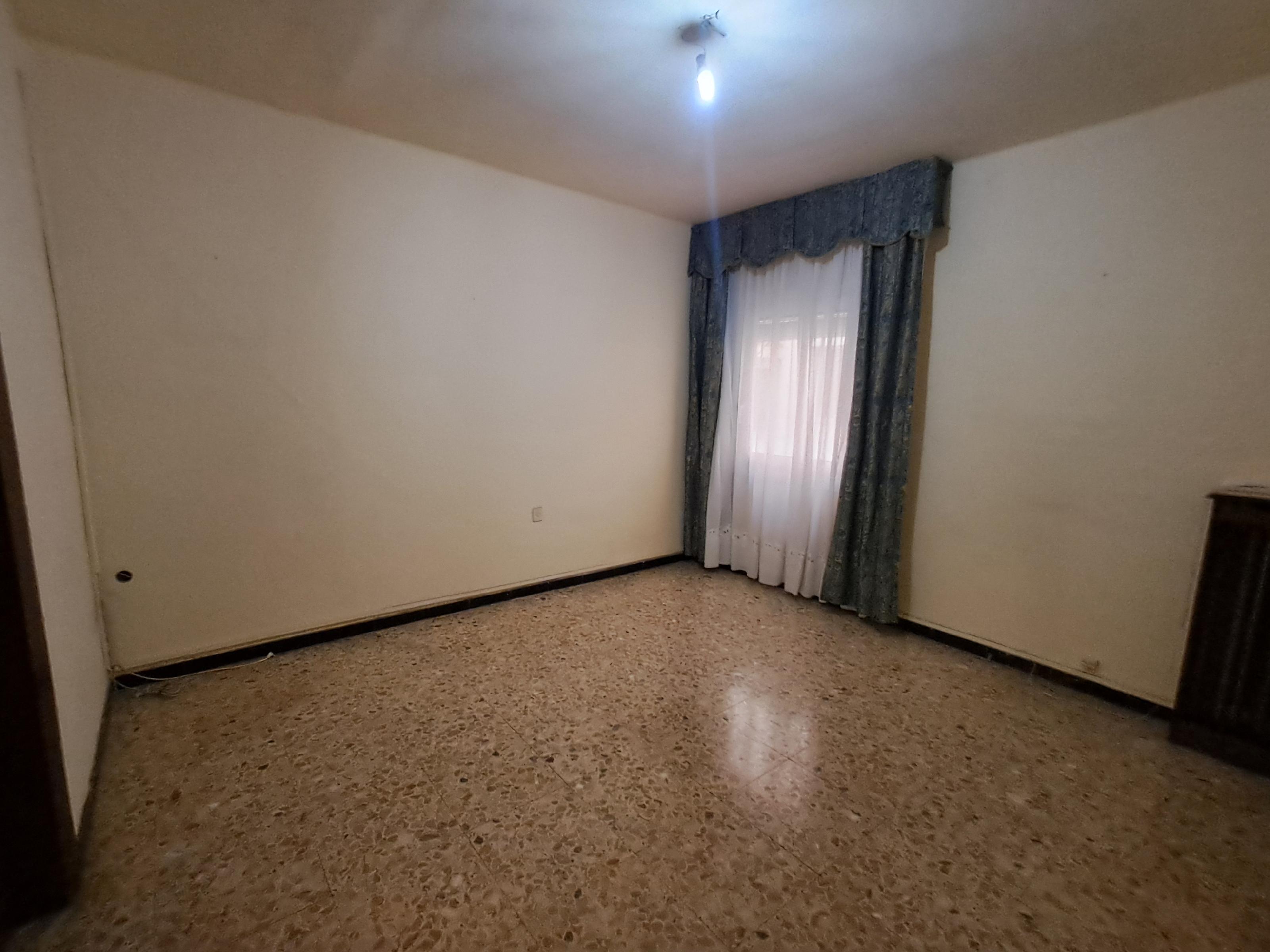 Imagen 8 Piso en venta en Lleida / Cerca del Colegio L`Estonac