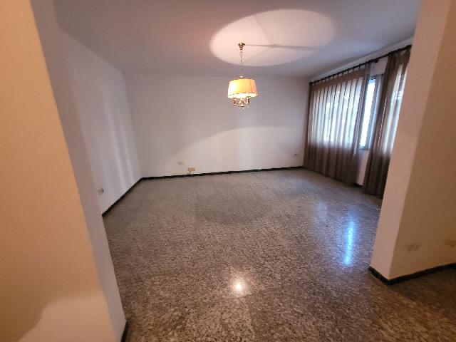 Imagen 1 Inmueble 295291 - Piso en venta en Lleida / Junto colegio l´estonac 