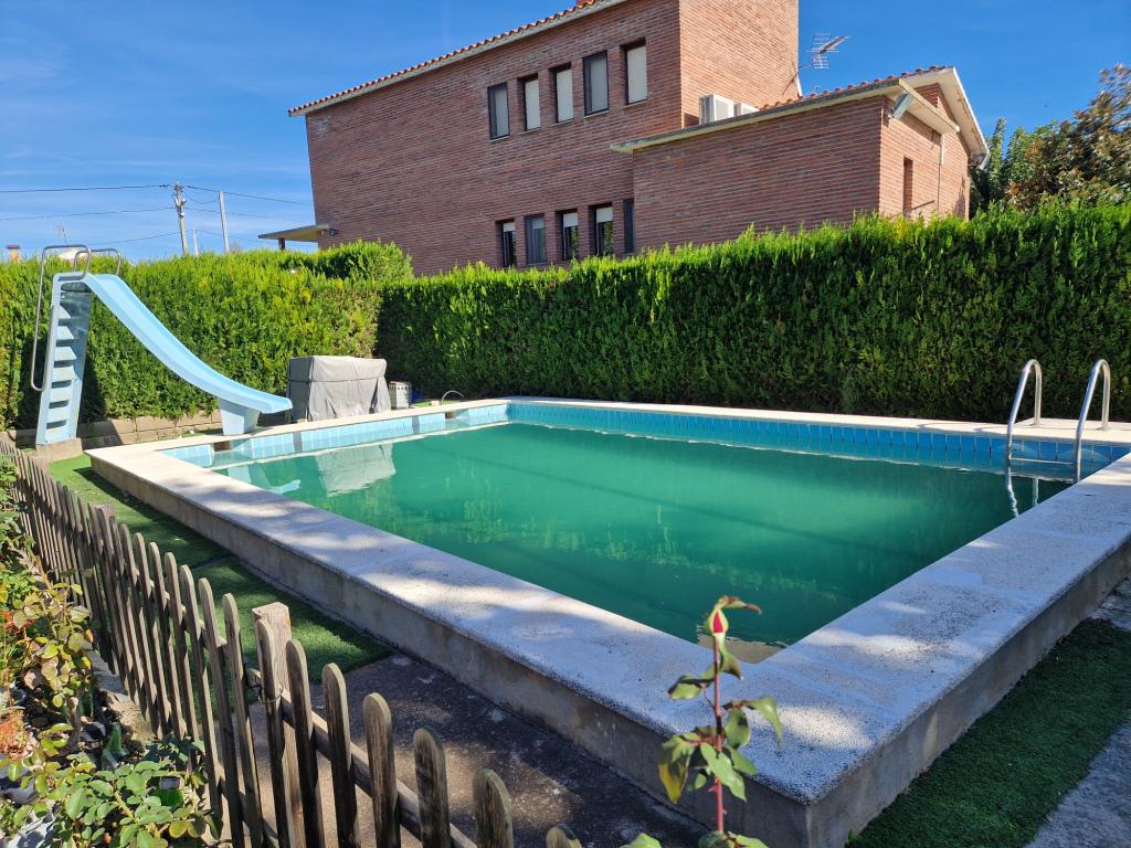 Imagen 4 Casa en venta en Alguaire / Urbanització El Tabac Imagen 4 Casa en venta en Alguaire / Urbanització El Tabac