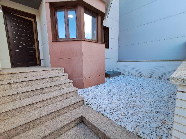 Imagen 4 Inmueble 300351 - Casa en venta en Torrefarrera / Casa adosada de alto standing en Torrefarrera