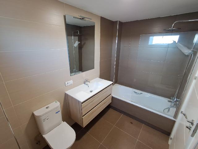 Imagen 31 Inmueble 300351 - Casa en venta en Torrefarrera / Casa adosada de alto standing en Torrefarrera