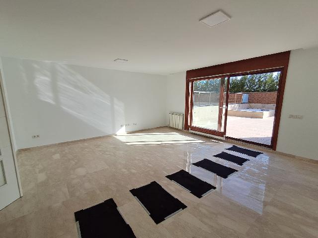 Imagen 22 Inmueble 300352 - Casa en venta en Torrefarrera / Casa adosada de alto standing en Torrefarrera