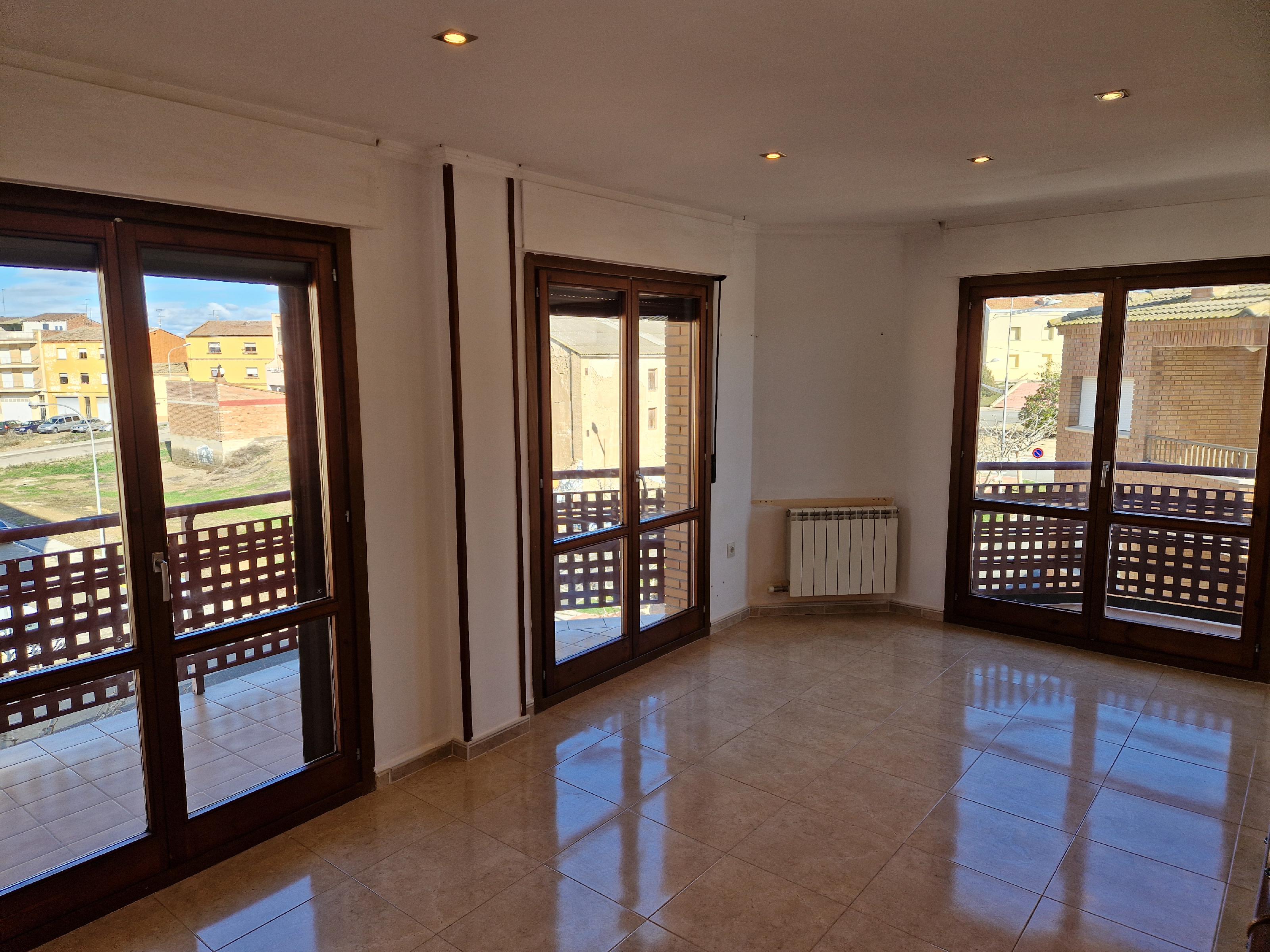 Imagen 2 Piso en venta en Almacelles / Piso seminuevo en Almacellas