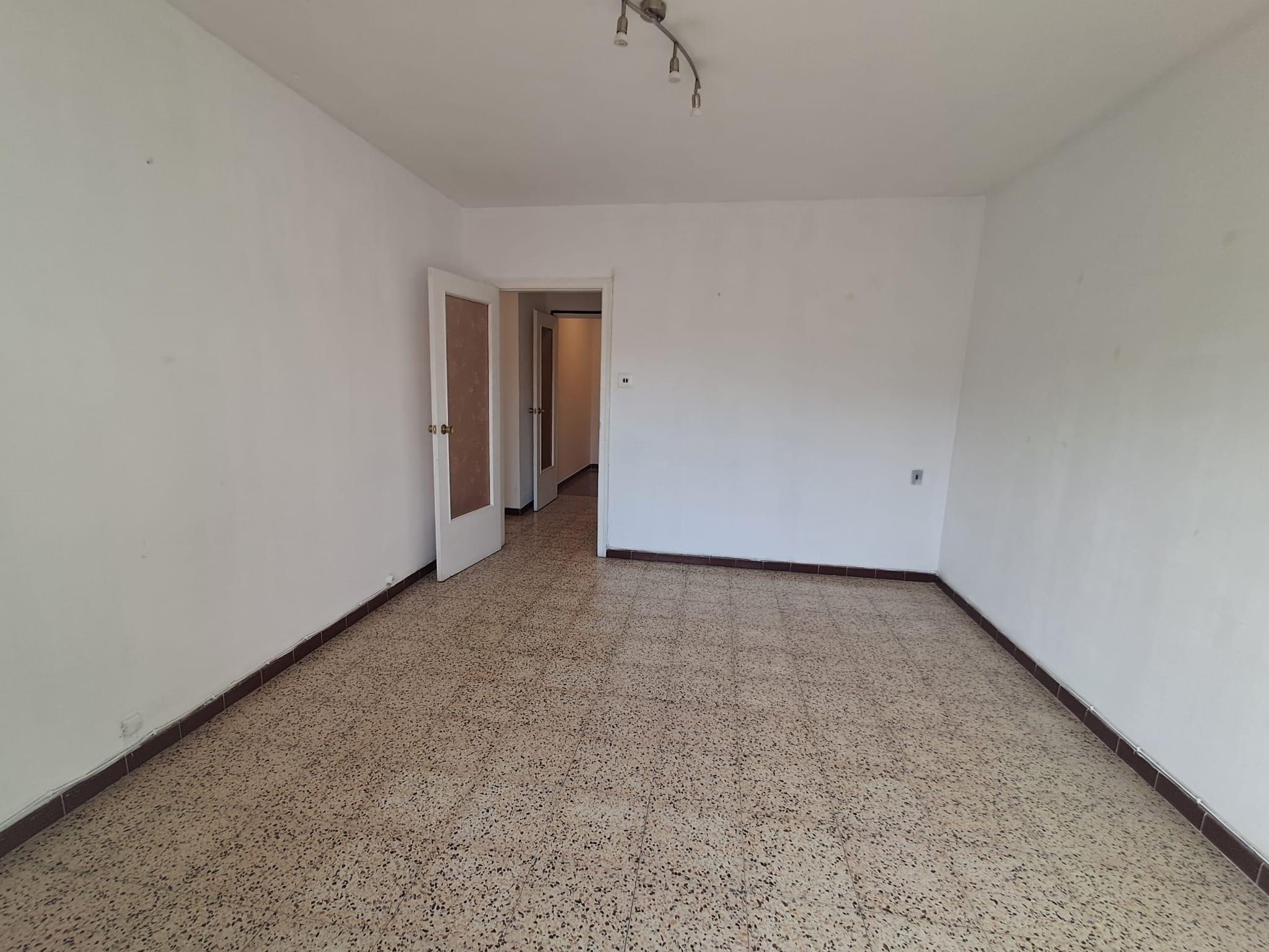 Imagen 4 Piso en venta en Lleida / Avenida Alcalde Rovira Roure