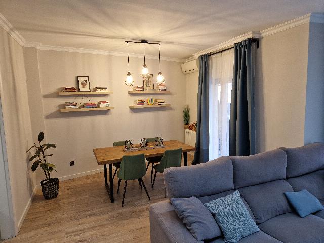 Imagen 2 Inmueble 301387 - Piso en venta en Lleida / Junto aL eje comercial