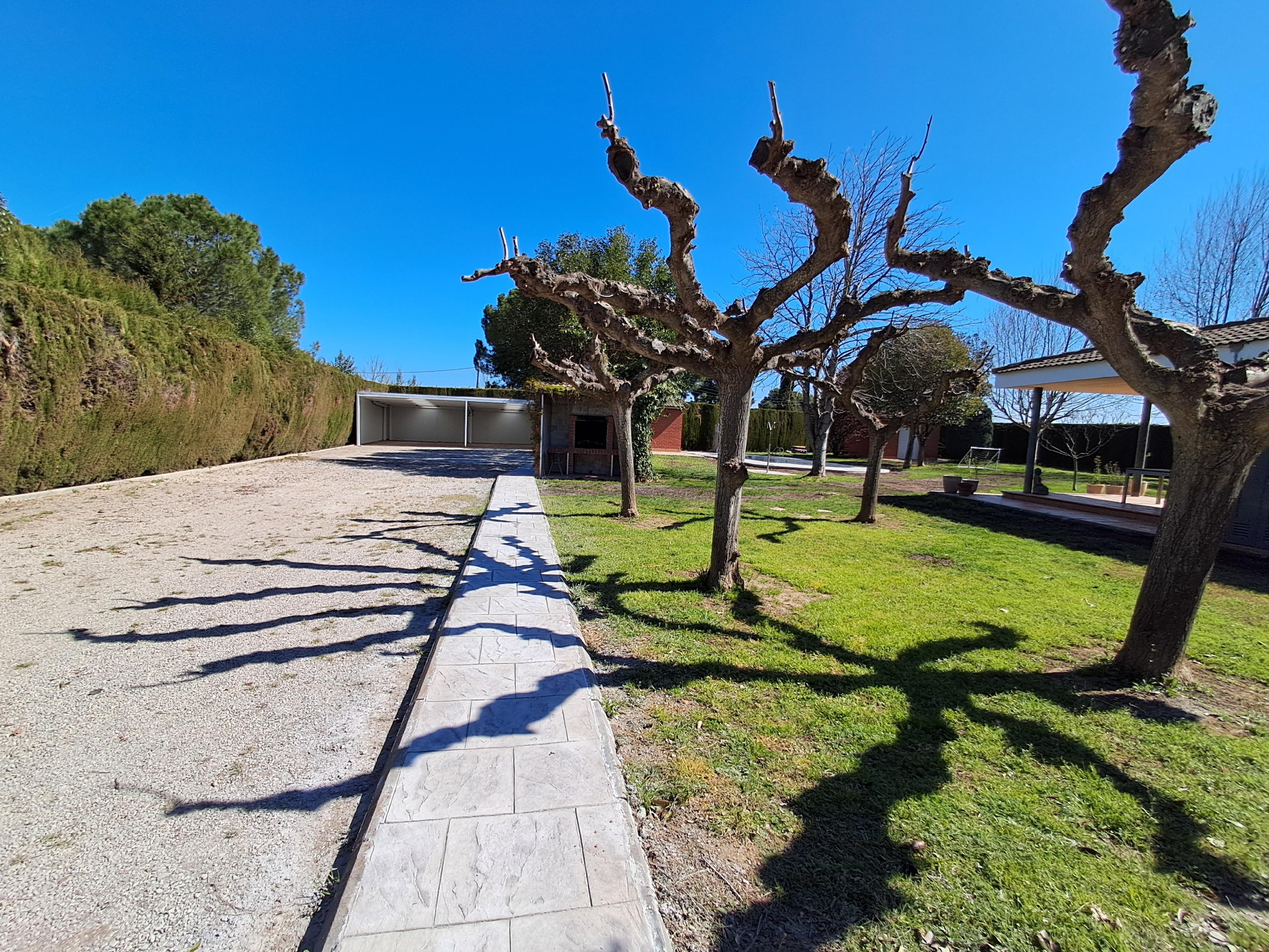 Imagen 21 Casa en venta en Lleida / Chalet en partida Torres de Sanui  