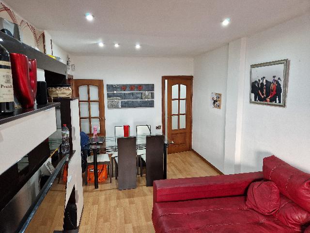 Imagen 1 Inmueble 302105 - Piso en venta en Lleida / Zona Escorxador