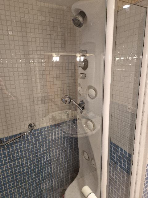 Imagen 6 Inmueble 302267 - Piso en venta en Lleida / Avenida de Madrid