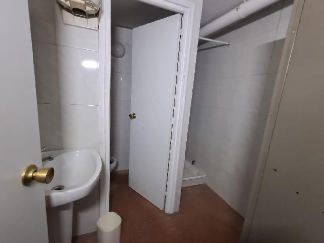 Imagen 3 Inmueble 302857 - Local Comercial en venta en Lleida / Local comercial al centre de Lleida