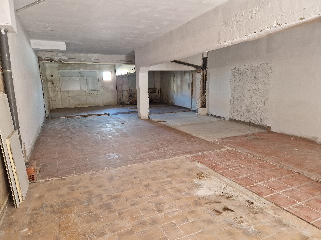Imagen 1 Inmueble 303619 - Local Comercial en venta en Lleida / Local en Balafia